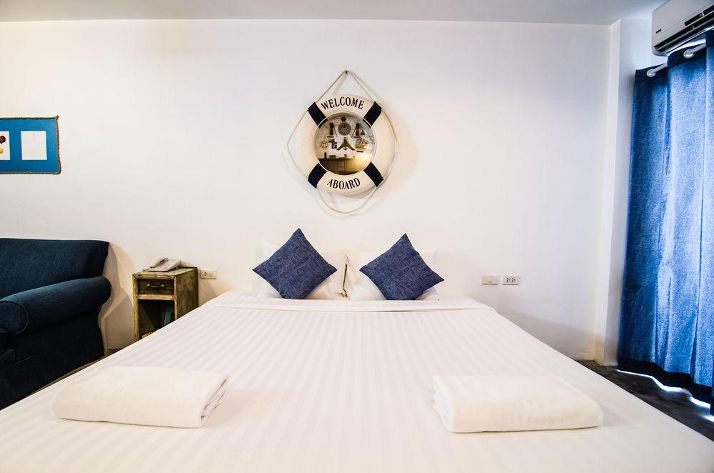 Chic Boutique Hotel Phuket Kültér fotó