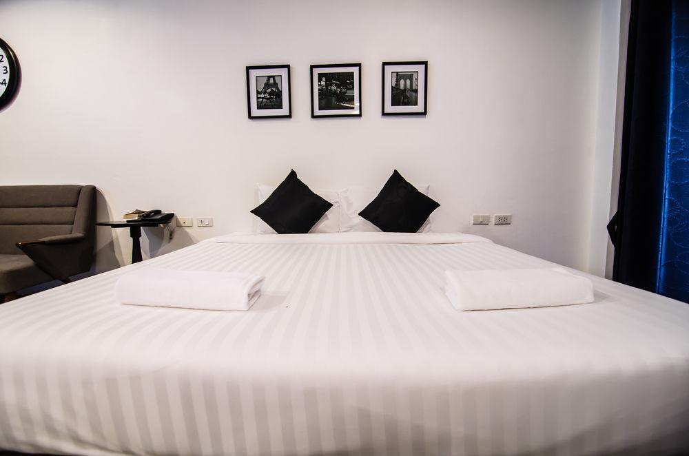 Chic Boutique Hotel Phuket Kültér fotó
