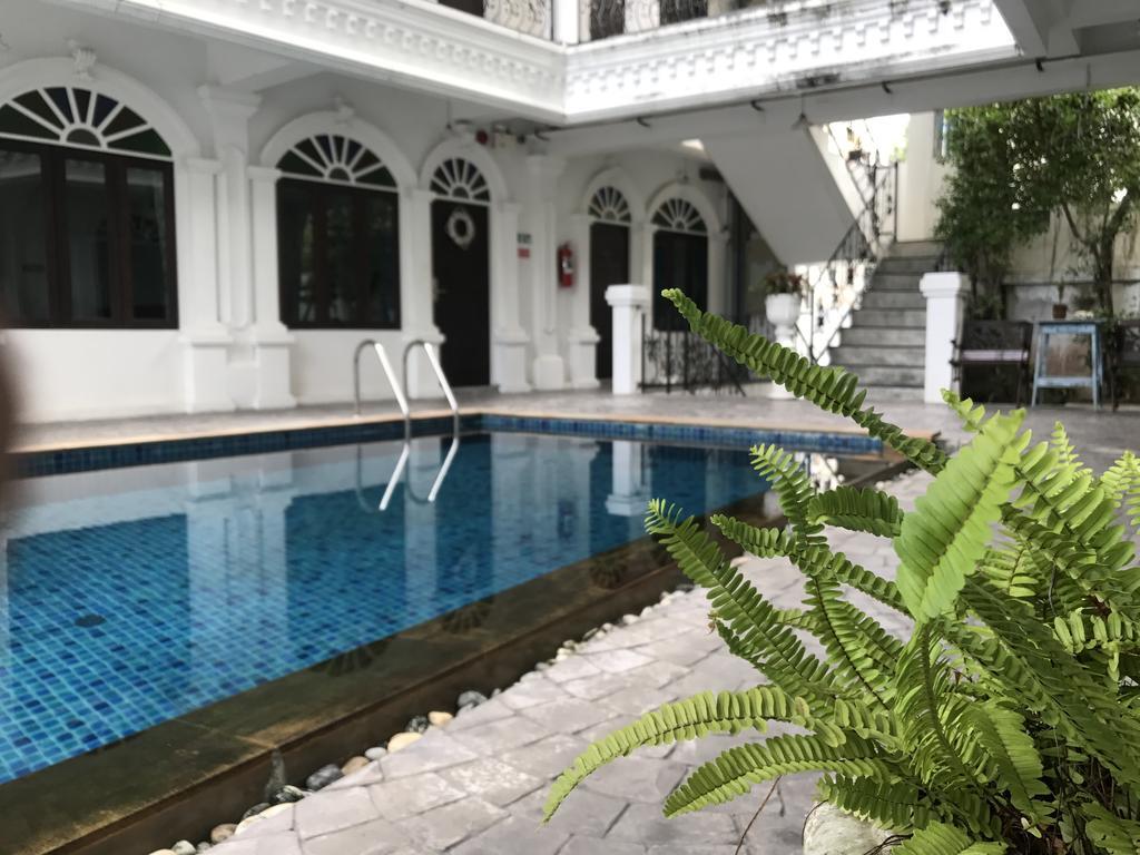Chic Boutique Hotel Phuket Kültér fotó