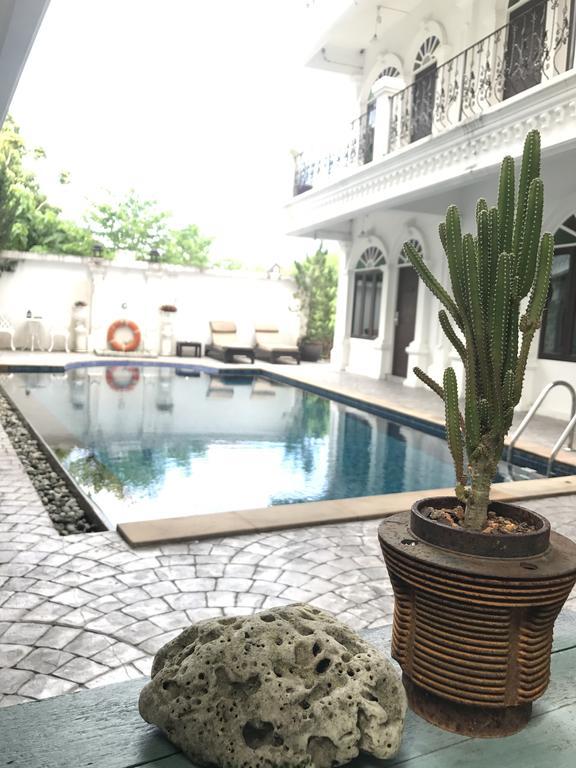 Chic Boutique Hotel Phuket Kültér fotó